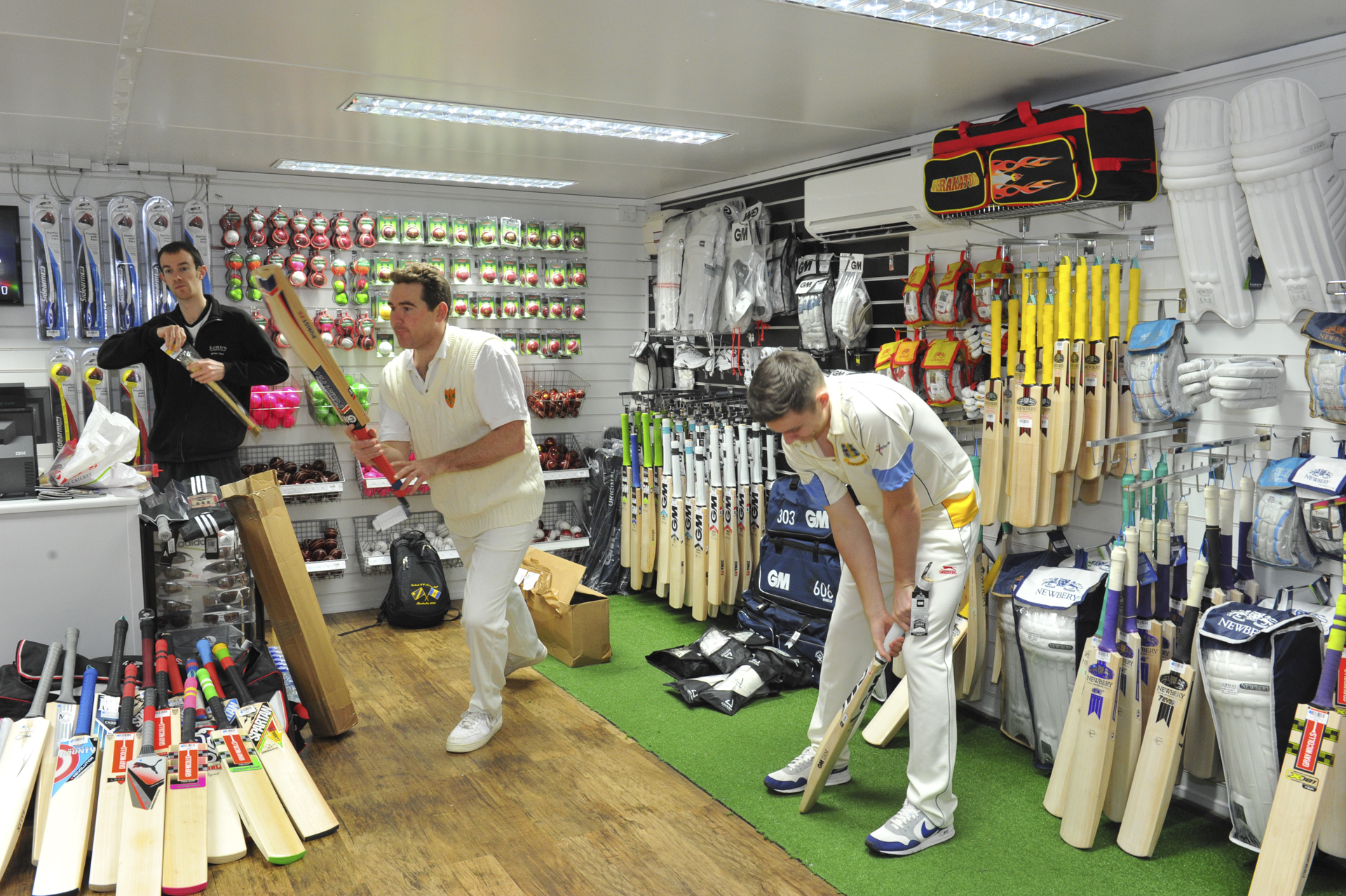 Buy High-Quality Cricket Equipment From Best Cricket Shop