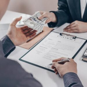 What is a Payday Loan Direct Lender — And Why It Might Matter to Borrowers
