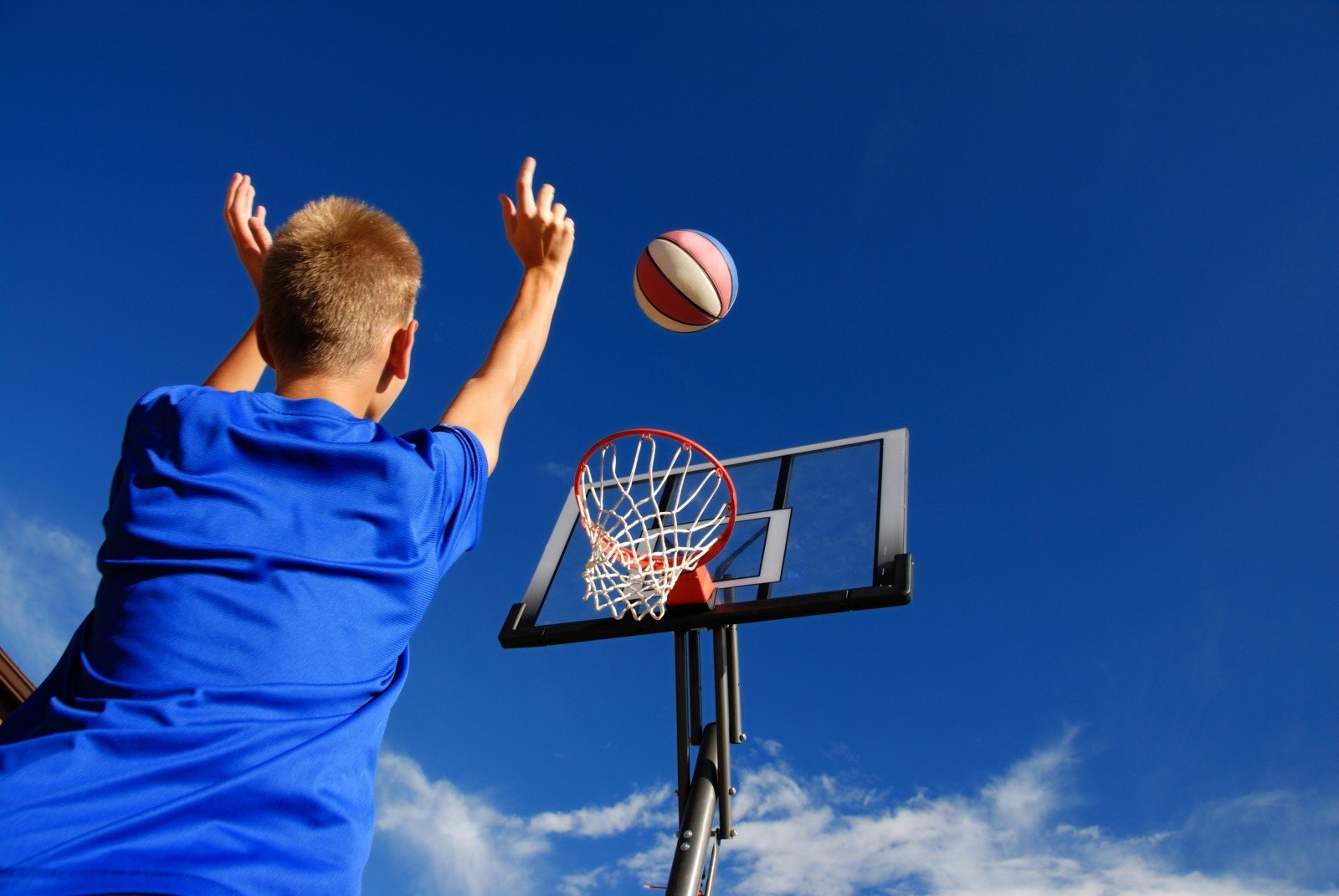 Some Important Health Benefits Of Playing Basketball
