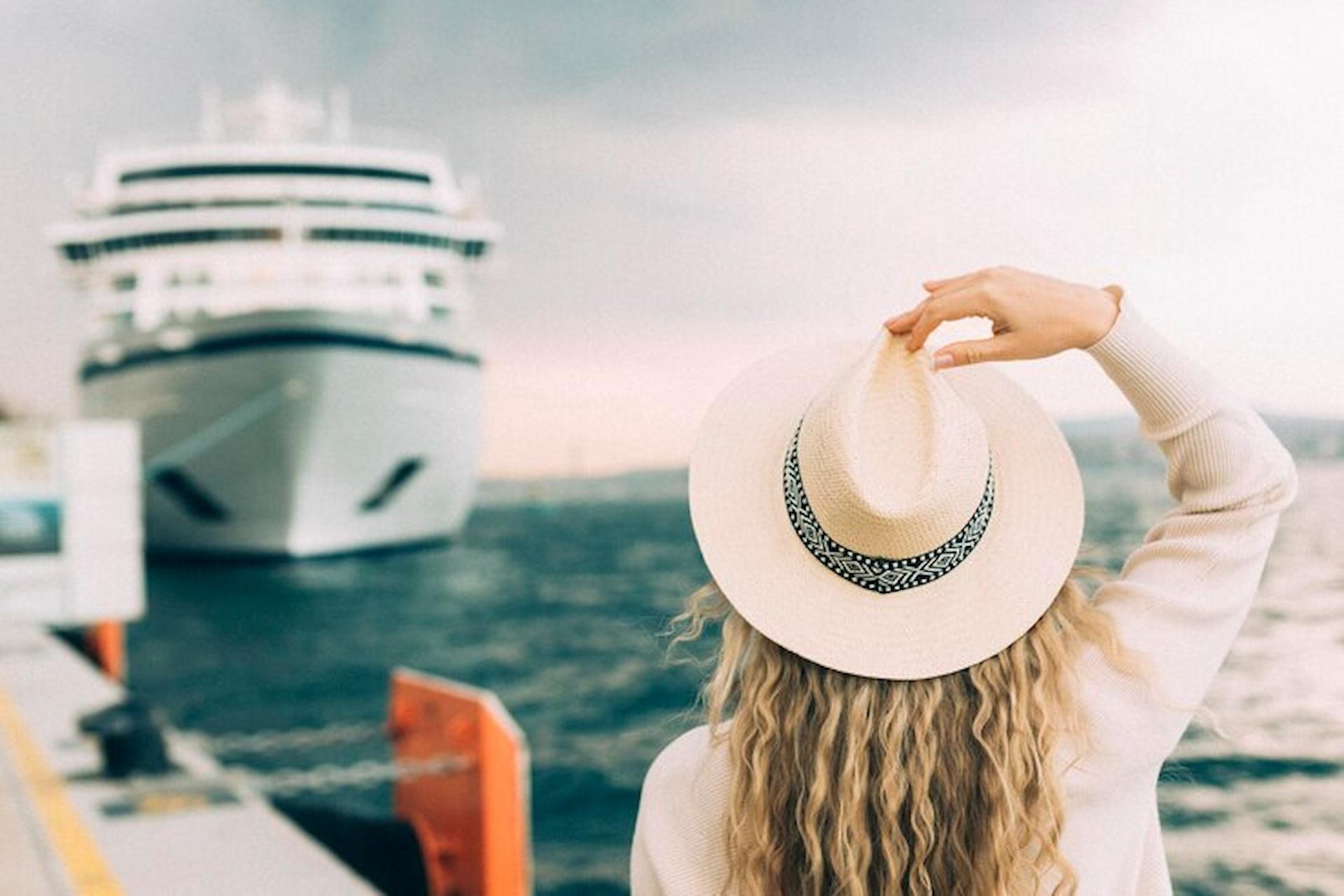 Top Reasons to Choose a Holiday Cruise for Your Next Getaway